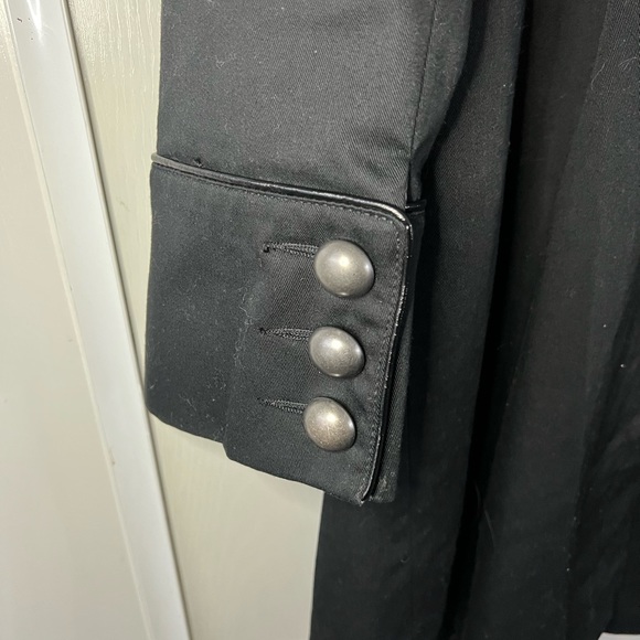 Black military button long trench coat - Picture 5 of 7